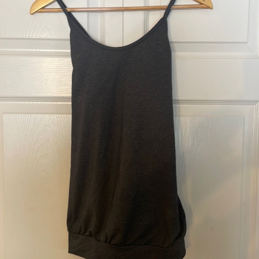 Workout top, open back. Built in bra